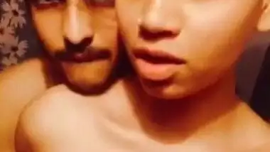 Indian bathroom sex ? Naked desi lovers