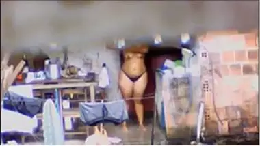 Bathing Video Of Desi BBW Caught On era