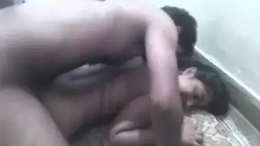 Aunty sex video recorded in her friend?s room