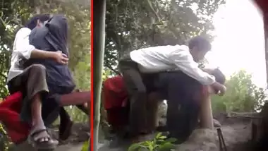 porn! As outdoors of an Desi52 amateur couple she in hijab
