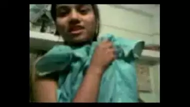 Sexy Marathi Village Teen?s Body Enjoyed