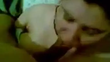 Chubby aunty?s secret home sex video