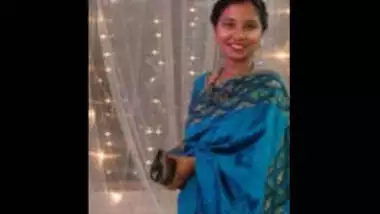 Desi wife videos 4 clips part 1