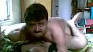 Indian sex mms of desi bhabhi extramarital affair online!