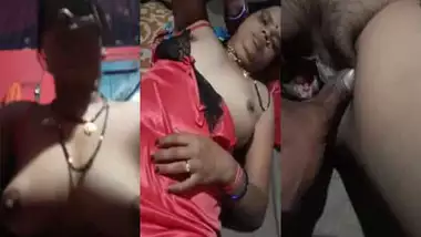 Mature housewife pussy show to her husband?s brother