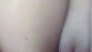 Lovely XXX woman shows off amazing boobs to Desi fucker in MMS video