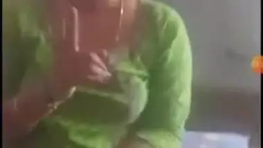 Shy Indian XXX wife sucking her husband?s cock on cam MMS