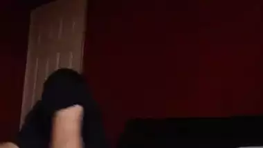 pakistani tv celebraity sarwat college time affair mms