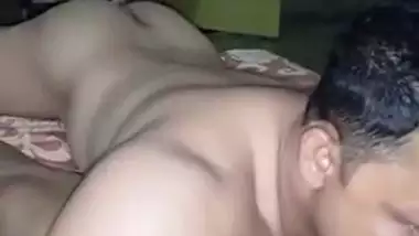 Indian Men Sucking Wife Pussy ? Movies