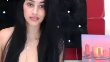 Indian Girl Ashmita Cam Show ? Movies