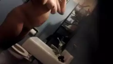 Filming My Cousin MMS ? Movies