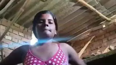 Village Girl?s Boobs And Pussy Filmed For Lover