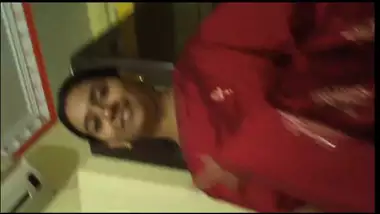 Tamil Couple ? Saree Strip, BJ, Handjob, Fuck ? Pics + 4Vids Merged