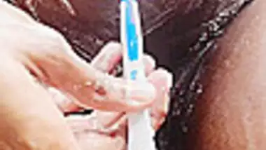 ??????????? ????? ????? ??? ???? Pregnant Wife Shaving Her Pussy - Sri Lankan