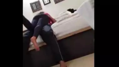 in hotel Couple didn?t Notice