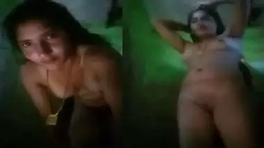 Remote village bhabhi nude show for milkman